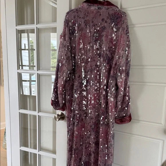 Free People Sparkling Velvet Robe - Pink and Burgundy - Picture 4 of 4